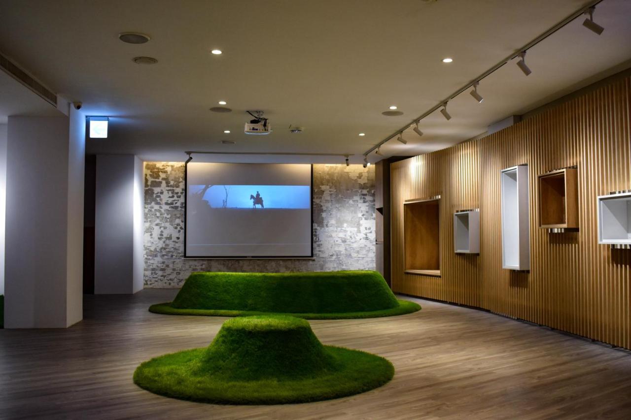 Talmud Business Hotel - Zhongshan Taichung Exterior photo